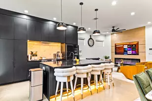 1211 Bonnie View Rd, Dallas, TX 75203 - Photo 5