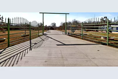 3095 Carter Road, Springtown, TX 76082 - Photo 19