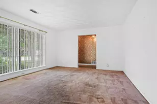 2828 Larkspur Ln, Dallas, TX 75233 - Photo 5