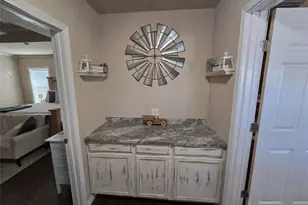 1121 Elmore St, Borger, TX 79007 - Photo 27