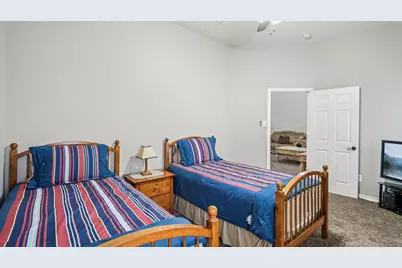 4703 Enchanted Bay Boulevard, Arlington, TX 76016 - Photo 33