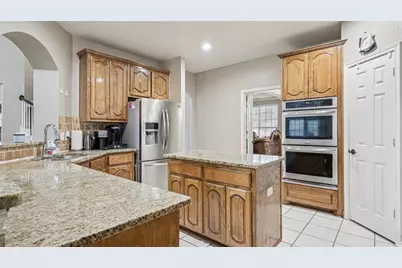 4703 Enchanted Bay Boulevard, Arlington, TX 76016 - Photo 15