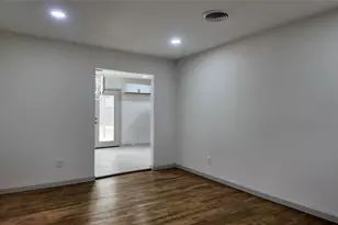 4901 Susan Lee Ln, North Richland Hills, TX 76180 - Photo 5