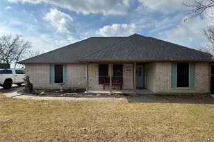 1805 Meadow Creek Dr, Crowley, TX 76036 - Photo 1