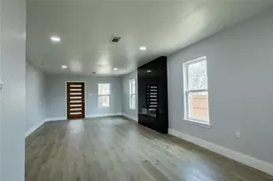 2526 Bethurum Ave, Dallas, TX 75215 - Photo 3