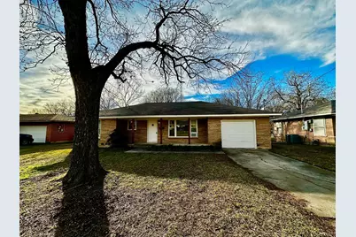 1103 Fair Avenue, Gainesville, TX 76240 - Photo 19