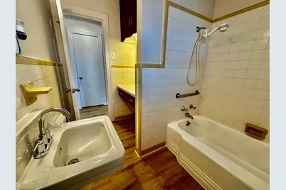 1103 Fair Avenue, Gainesville, TX 76240 - Photo 9