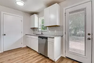 119 Halifax Dr, Cedar Hill, TX 75104 - Photo 9