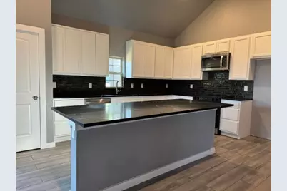 1202 Commerce Drive, Greenville, TX 75401 - Photo 9