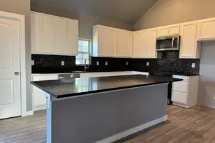 1202 Commerce Dr, Greenville, TX 75401 - Photo 15