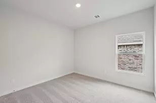 454 Suffolk Dr, Ferris, TX 75125 - Photo 23