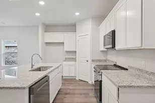 454 Suffolk Dr, Ferris, TX 75125 - Photo 7