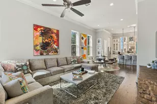 916 W Peach St, Fort Worth, TX 76102 - Photo 5