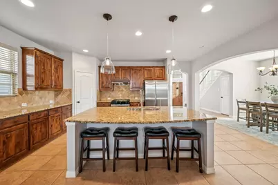 520 Eastland Drive, Lewisville, TX 75056 - Photo 7