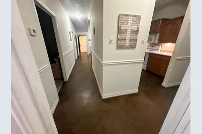 201 W Oak Street, Eustace, TX 75124 - Photo 11