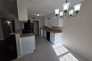 620 Race St, Crowley, TX 76036 - Photo 9