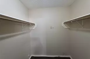 620 Race St, Crowley, TX 76036 - Photo 27