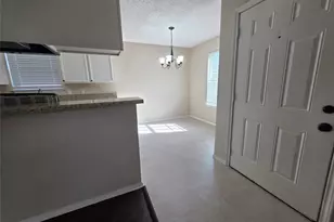 620 Race St, Crowley, TX 76036 - Photo 3