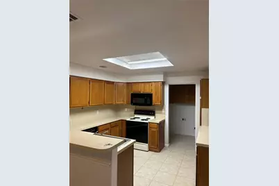 801 Summit, DeSoto, TX 75115 - Photo 7