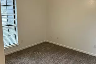 801 Summit, DeSoto, TX 75115 - Photo 13