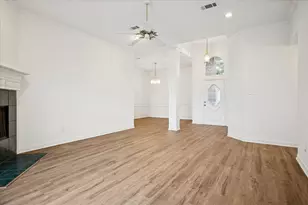 3200 Oakdale Dr, Hurst, TX 76054 - Photo 3