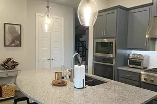 908 Lamp Post Ln, Argyle, TX 76226 - Photo 3