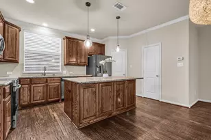 2500 Rockbrook Dr, Lewisville, TX 75067 - Photo 7