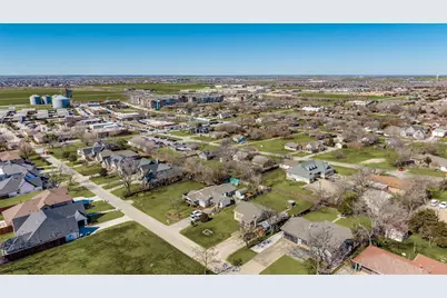 305 E 3rd Street, Prosper, TX 75078 - Photo 27