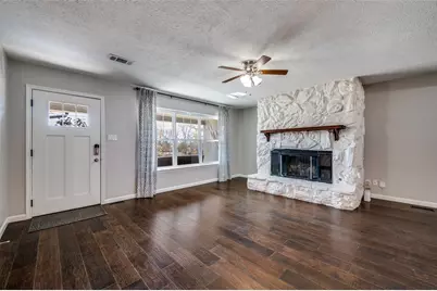 305 E 3rd Street, Prosper, TX 75078 - Photo 3