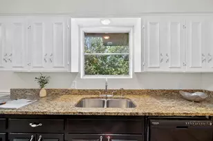 9662 Ferndale Rd, Dallas, TX 75238 - Photo 25