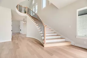 705 Clover Ln, Anna, TX 75409 - Photo 3