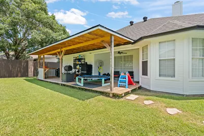 1404 Hyde Park Boulevard, Cleburne, TX 76033 - Photo 27