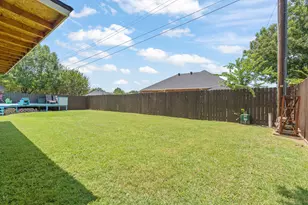 1404 Hyde Park Blvd, Cleburne, TX 76033 - Photo 23