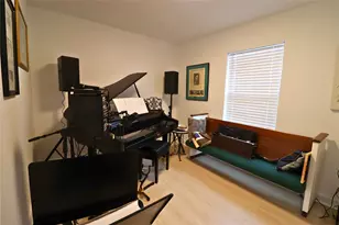 309 Thomas St, Terrell, TX 75160 - Photo 13