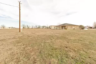 151 Conestoga Ct, Rhome, TX 76078 - Photo 9