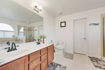 2012 Burnet Drive, Grand Prairie, TX 75052 - Photo 19