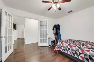 2012 Burnet Dr, Grand Prairie, TX 75052 - Photo 15