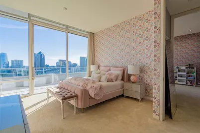 2430 Victory Park Lane #3001, Dallas, TX 75219 - Photo 23