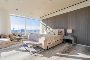 2430 Victory Park Ln, Dallas, TX 75219 - Photo 15