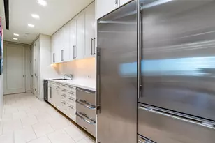 2430 Victory Park Ln, Dallas, TX 75219 - Photo 13