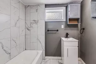 3914 Spring Ave, Dallas, TX 75210 - Photo 9