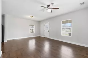 1615 N Oak Ave, Mineral Wells, TX 76067 - Photo 11