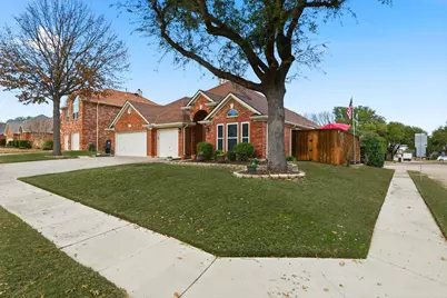 1400 Willowross Way, Flower Mound, TX 75028 - Photo 5