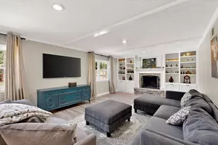 11717 Welch Rd, Dallas, TX 75229 - Photo 7