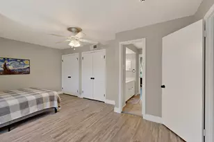 11717 Welch Rd, Dallas, TX 75229 - Photo 27