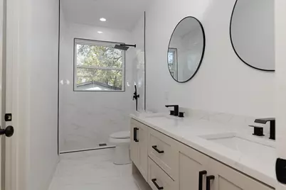 2823 Alaska Avenue, Dallas, TX 75216 - Photo 7