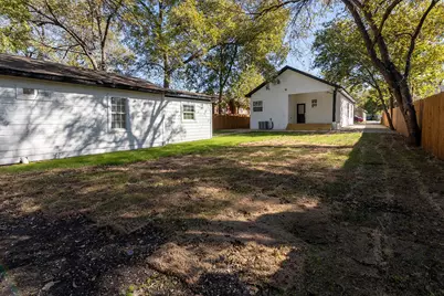 2823 Alaska Avenue, Dallas, TX 75216 - Photo 9