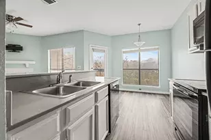 7340 Skillman St, Dallas, TX 75231 - Photo 5