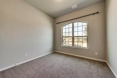 9408 Lakeway Drive, Denton, TX 76226 - Photo 11