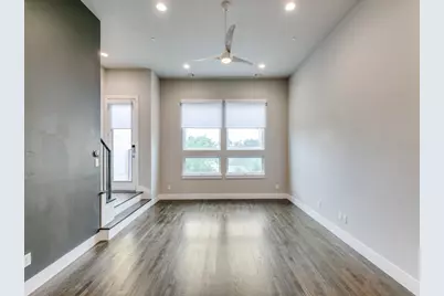 3816 Roseland Avenue #C 200, Dallas, TX 75204 - Photo 13